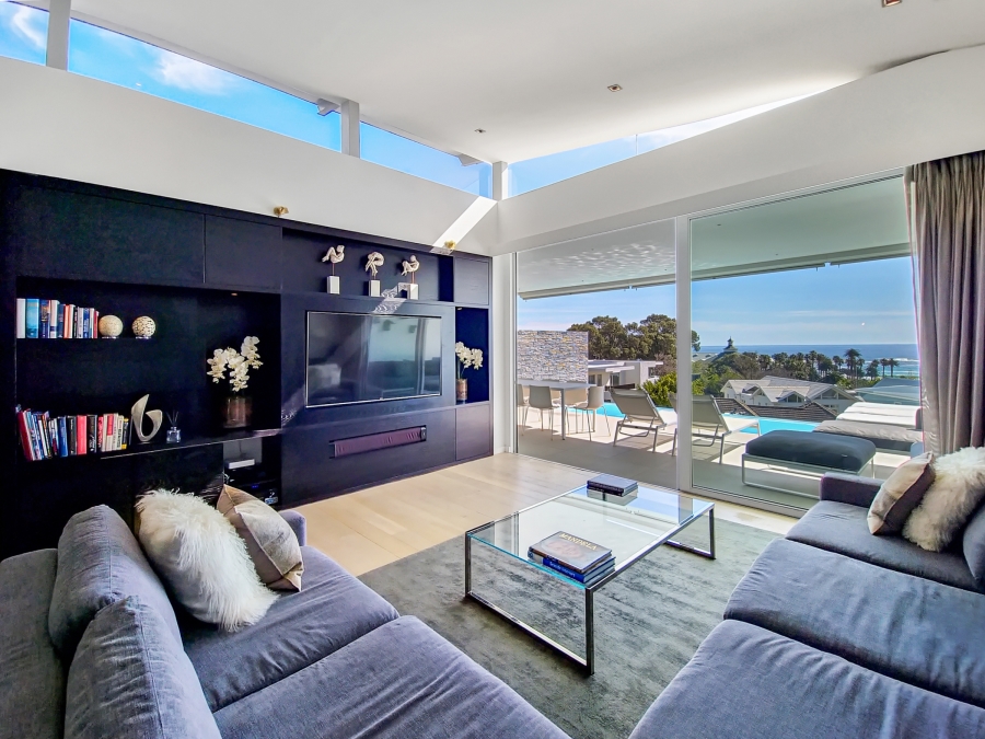 To Let 4 Bedroom Property for Rent in Camps Bay Western Cape